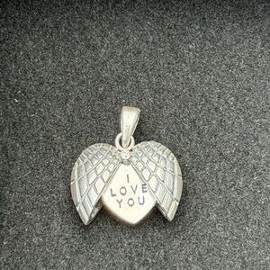 925 Sterling Silver Heart Locket Pendant – Opens to Wings – “I Love You” – New